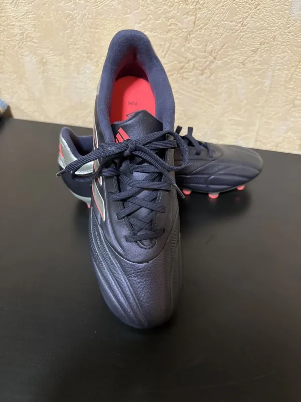 Продам бутсы Copa Adidas размеры 42