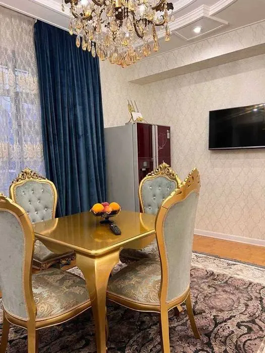 4 xonali kvartira, 150 m2, Mirobod 2