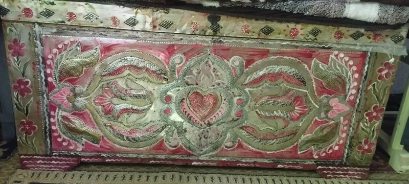 Sandiq sotiladi 2dona