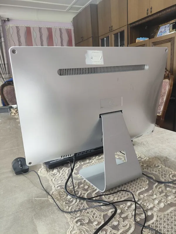Lenovo aybi yo‘q holati zo‘r tez ishlaydi