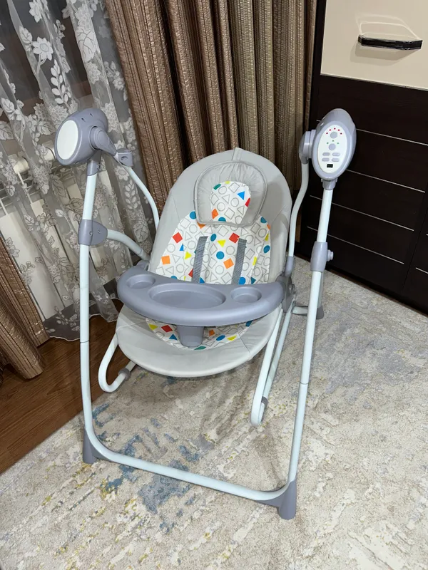 Электронные качели Carrello Nanny 1