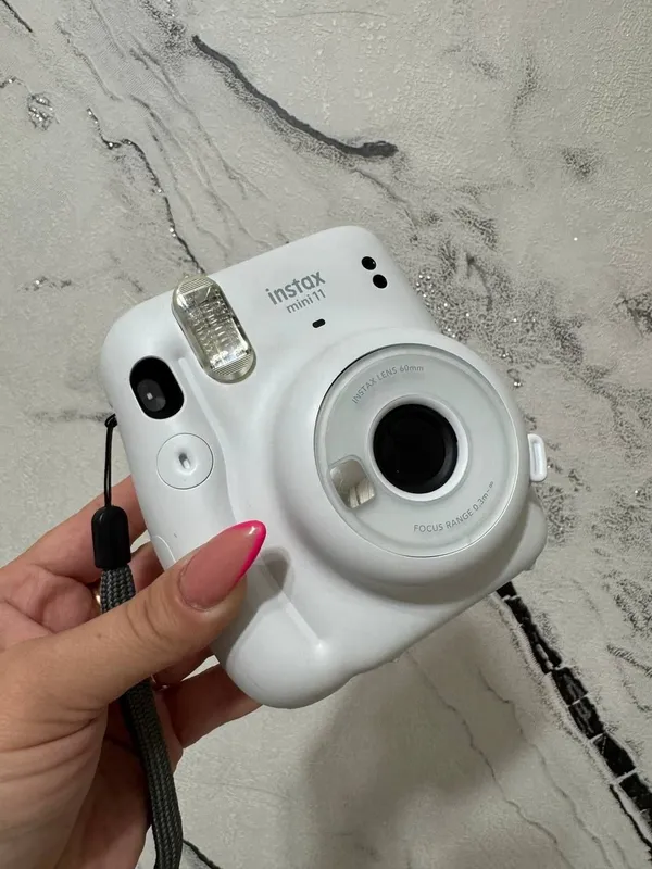 Фотоаппарат instax 1