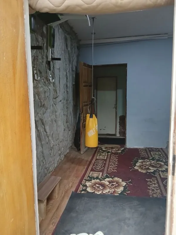 Mirobod inoqobod kochasi srochna uy sotiladi 2