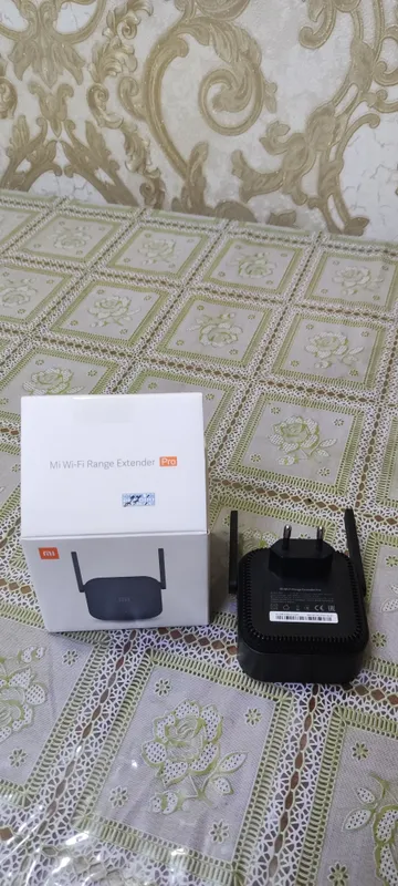 Продается Усилитель Wi-Fi сигнала Xiaomi 2 Продается Усилитель Wi-Fi сигнала Xiaomi 2