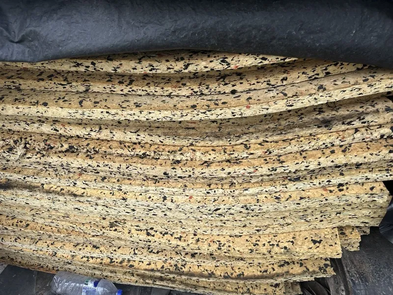 Chorva mollar tagiga nemis rezina matras 4 Chorva mollar tagiga nemis rezina matras 4