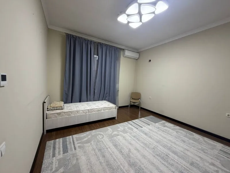 Mirzo-Ulug‘bek tumanida 400 m² uy sotiladi · ID 43091 5