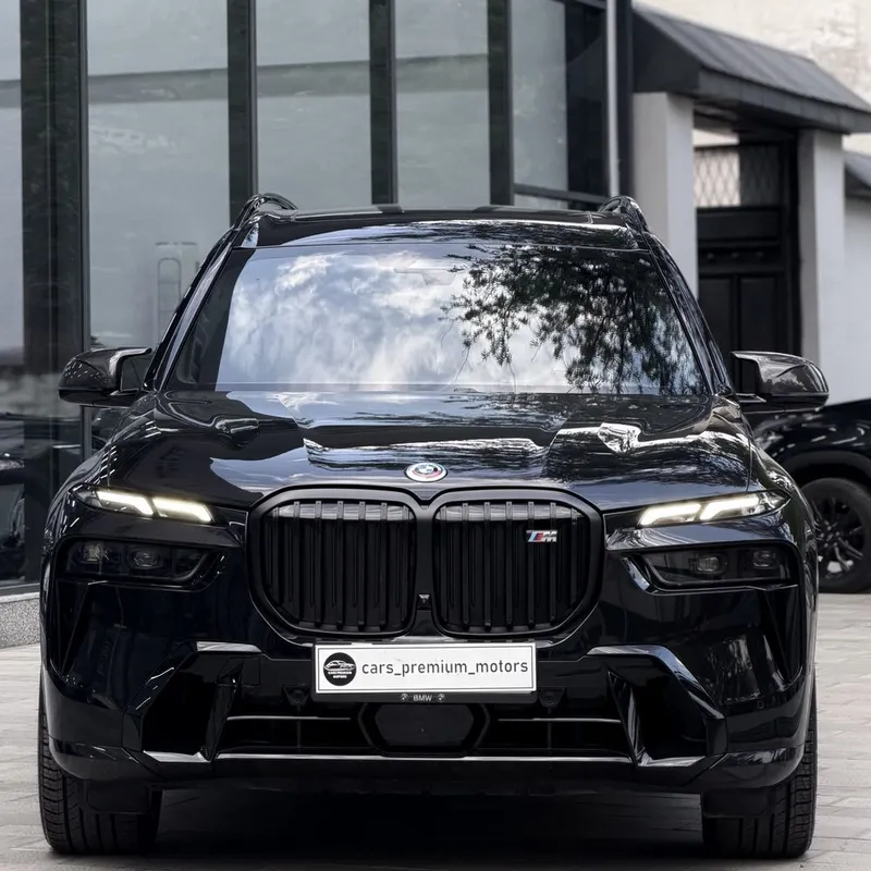 Bmw x7 m60i full kraska toza 1