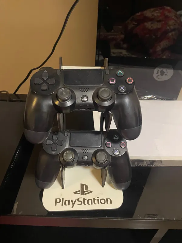 PlayStation 4 slim — фото 1