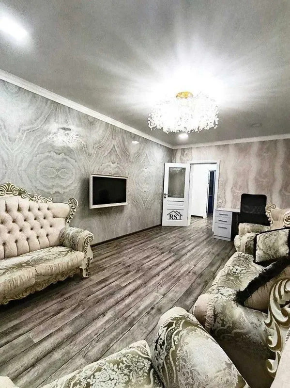 Сдается квартира 3/9/9 в самом центре, Амира Темура-Чинабад, дом #1