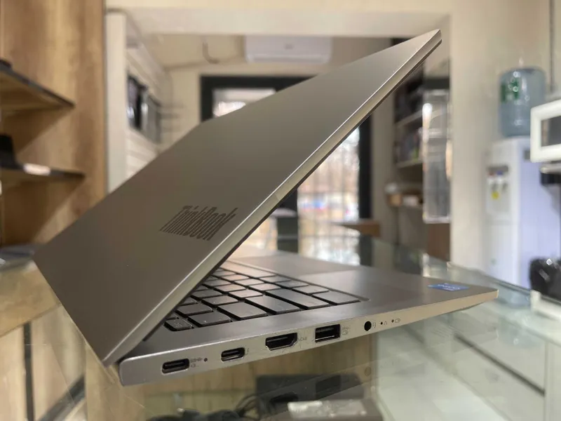Lenovo ThinkBook 14 intel Core i5-1135G7 озу8гб 256ssd 6 Lenovo ThinkBook 14 intel Core i5-1135G7 озу8гб 256ssd 6