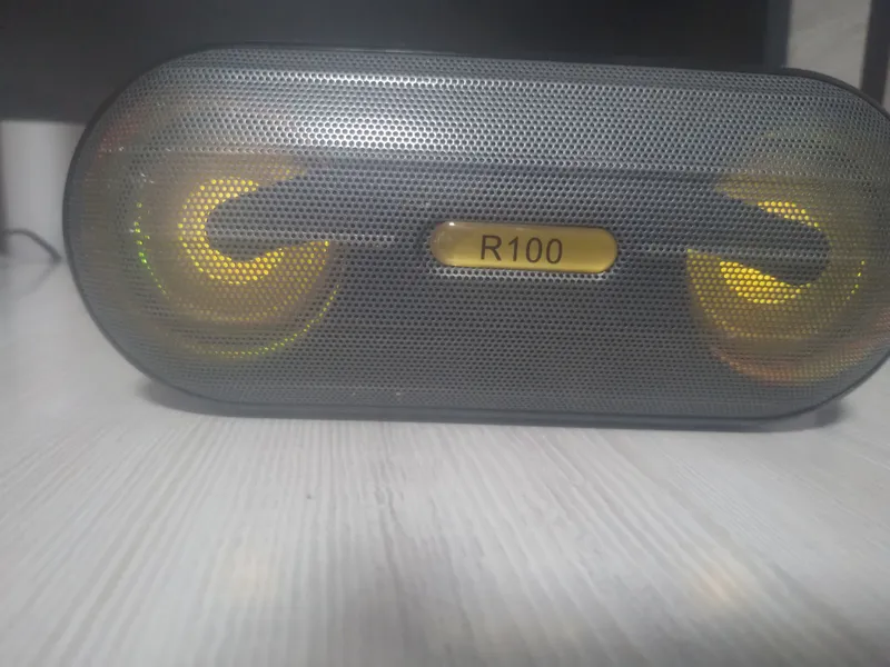 R100 KLAONKA OVOZI JUDA BALAND