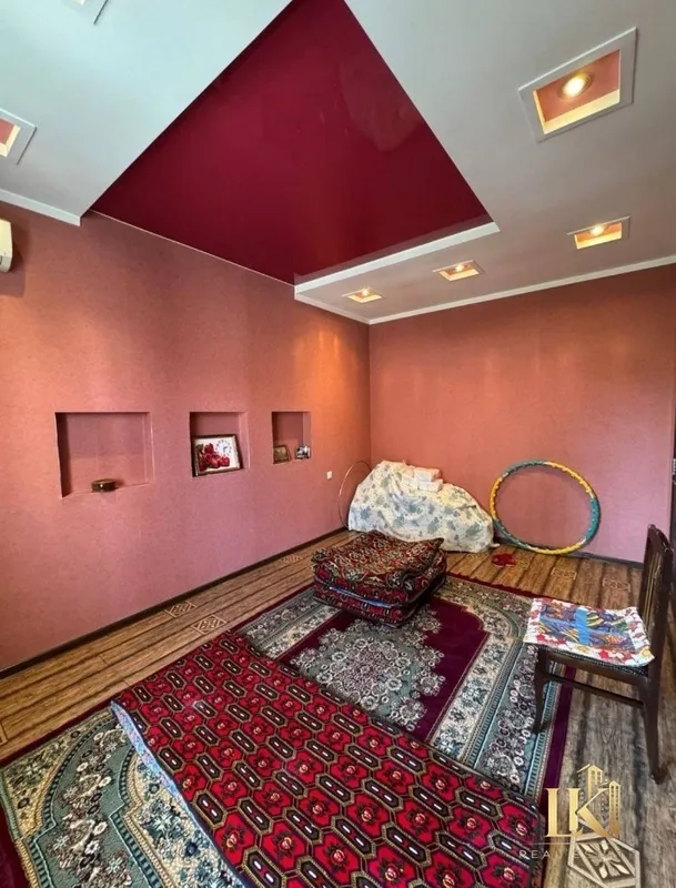 Продаётся 3-комнатная квартира, 81 м², 3/4, Яккасарайский район 1 Продаётся 3-комнатная квартира, 81 м², 3/4, Яккасарайский район 1
