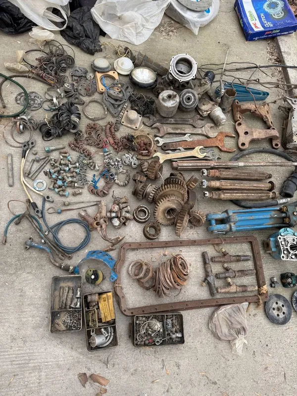 Traktor zapchastlari sotiladi 3 Traktor zapchastlari sotiladi 3