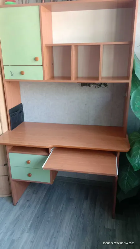 Многофункциональный компьютерный стол-парта + шкаф. — фото 1
