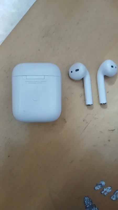 Оригинальные Apple AirPods (1/2 поколение) Продаю оригинальные AirPods — фото 3