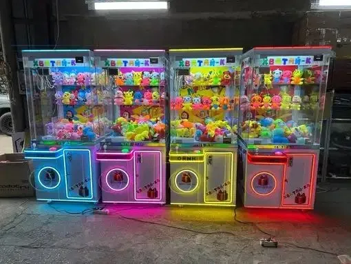Xvatayka kran igrushka aparat