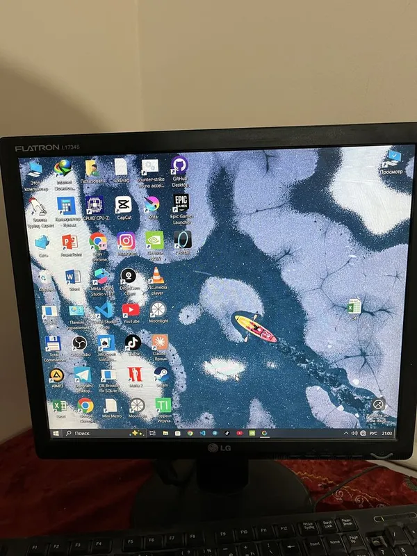 CORE i3-9100 kompyuteri 1 CORE i3-9100 kompyuteri 1