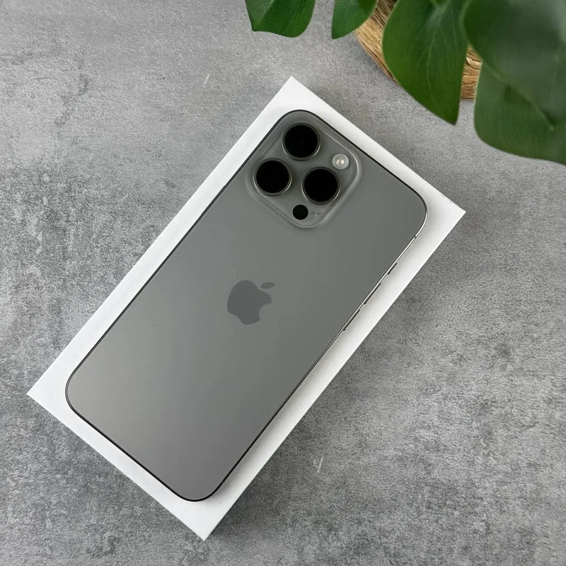 iPhone 15 Pro Max