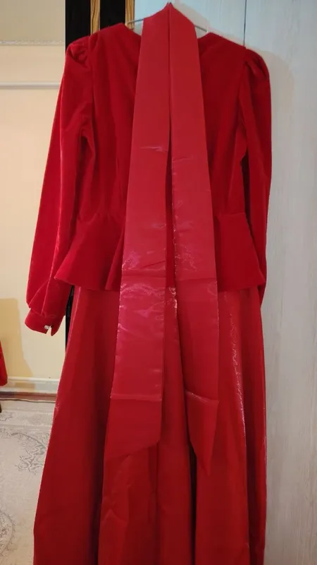 Платье 1 Платье 1