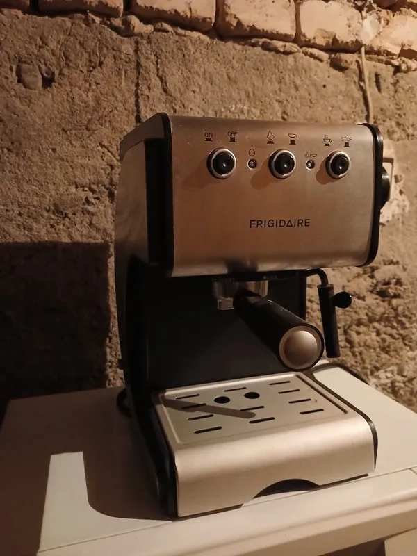 Кофемашина Frigidaire