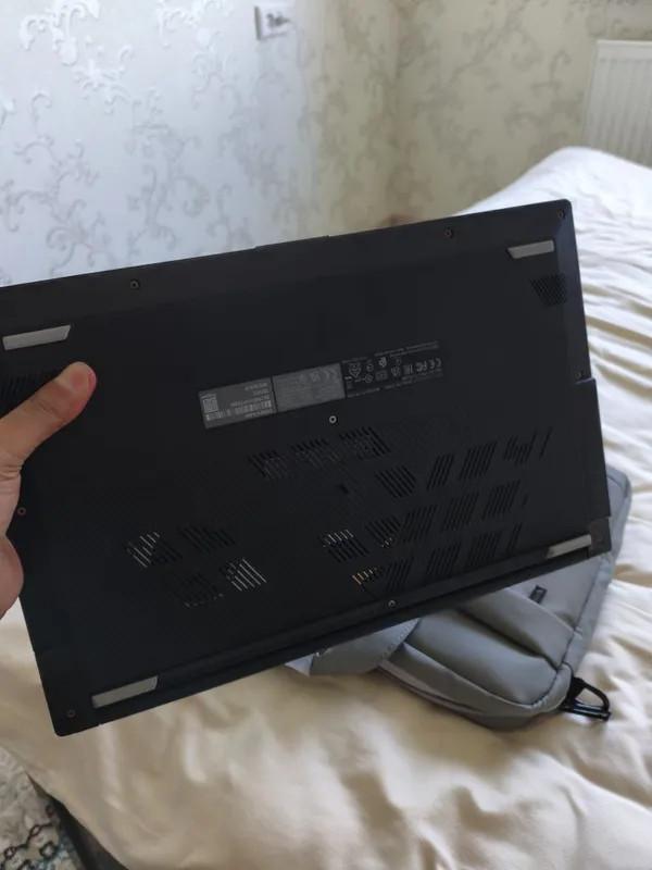 Asus vivobook sotiladi 3 Asus vivobook sotiladi 3