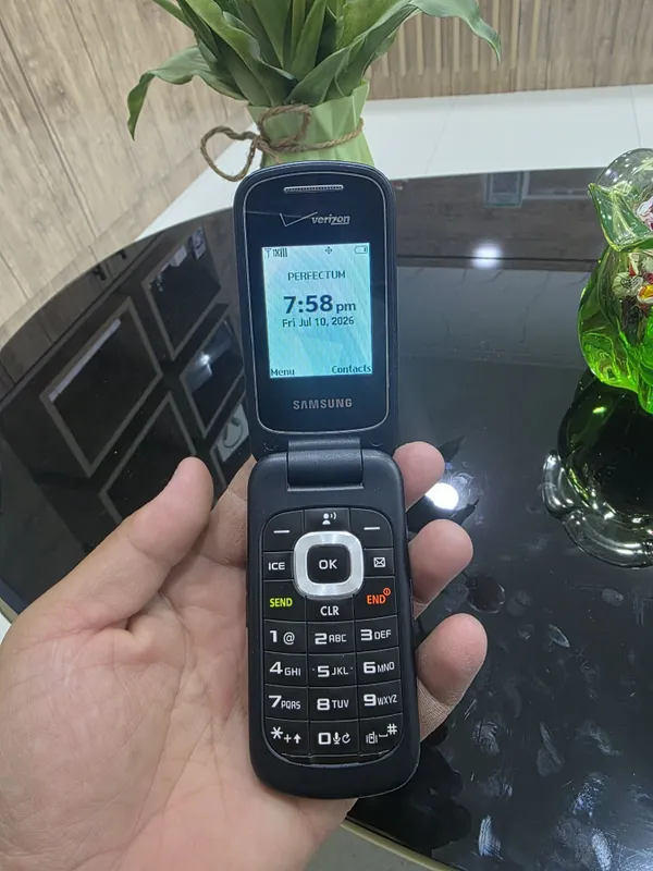 Samsung Verizon Gusto 3 AMERICA 1