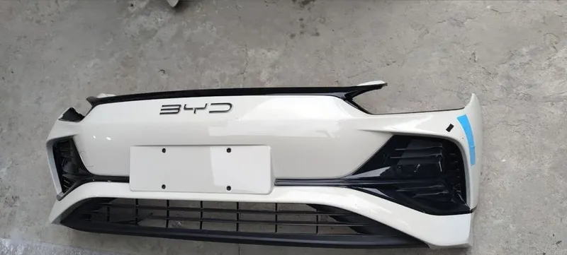 BYD E2 oldi bamfer BYD E2 oldi bamfer