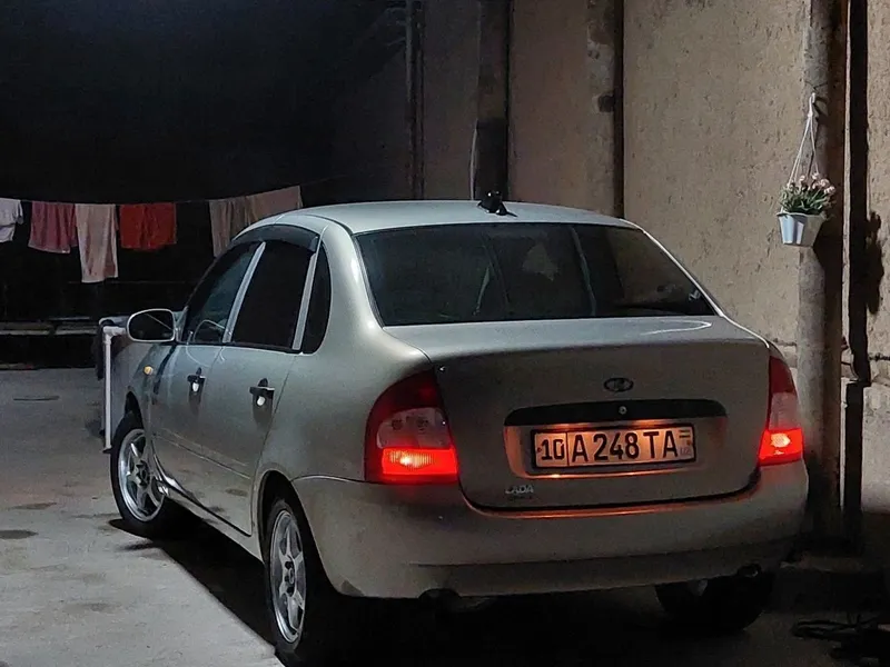 Lada Kalina 2008 holati yahshi 5 Lada Kalina 2008 holati yahshi 5