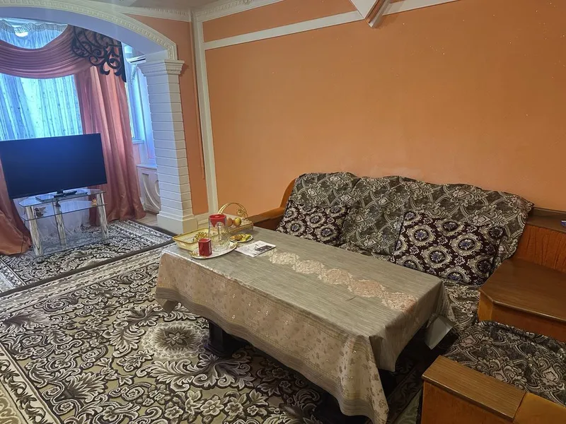 Arenda 2xona 4-m/r 2-dom 2-etajda , mo’ljal “Uzum market” tepasida