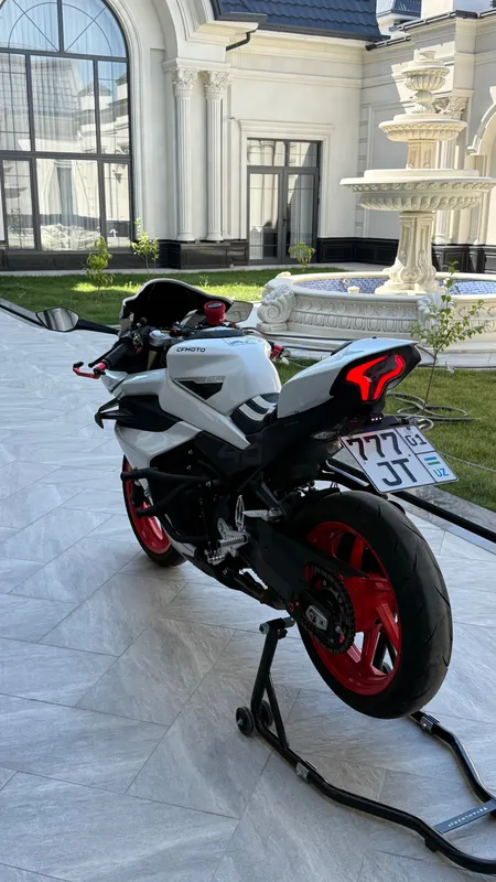 CFMOTO 450 SR 2024 2 CFMOTO 450 SR 2024 2