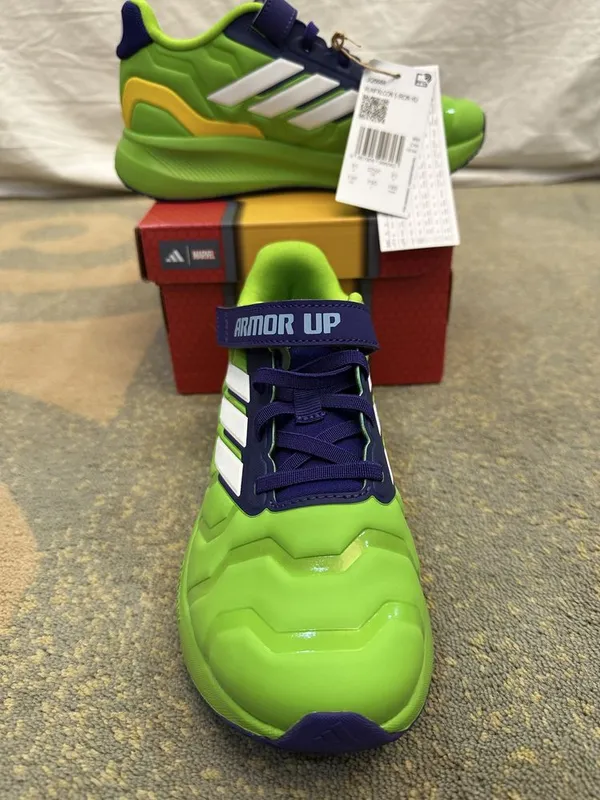 Adidas kids shoes — фото 2