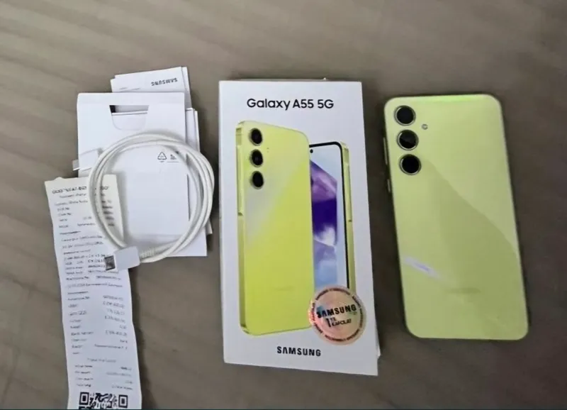 Samsung Galaxy A55 5G 8/128 Цвет Awersome Lemon