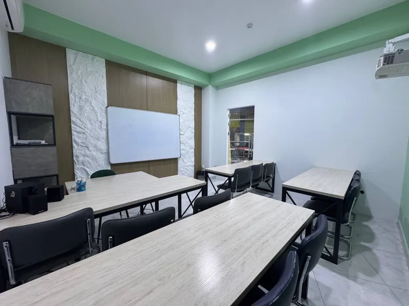 Дархан | 220 м² | 2 этажа | Под любую деятельность 2 Дархан | 220 м² | 2 этажа | Под любую деятельность 2