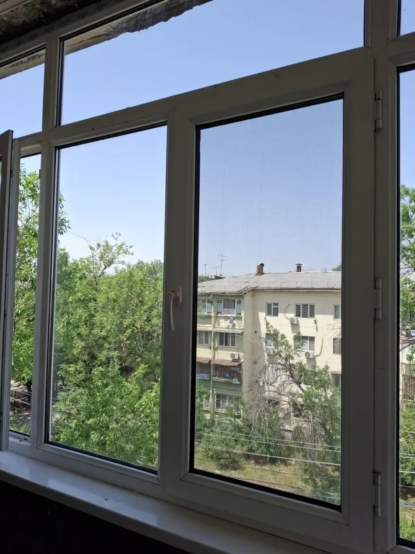 Продам балконные рамы б/у Akfa imzo