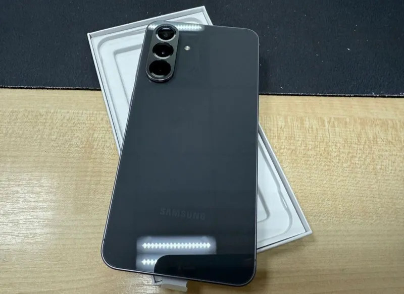 Samsung a56 8+8/256 Срочно продаётся 1 Samsung a56 8+8/256 Срочно продаётся 1