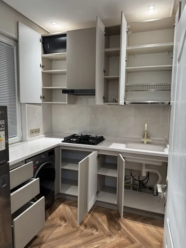 Mebel kuhinniy, spalniy, shkaf, prixojka 2 Mebel kuhinniy, spalniy, shkaf, prixojka 2