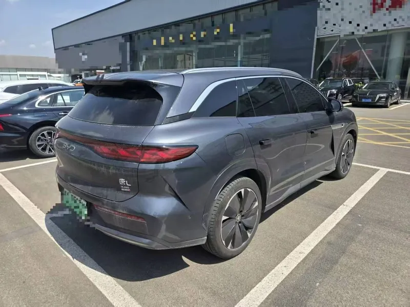 BYD Tang L, полный привод электричка 2
