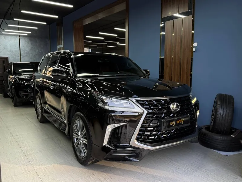 Lexus LX 570. Насия. савдога. берилади