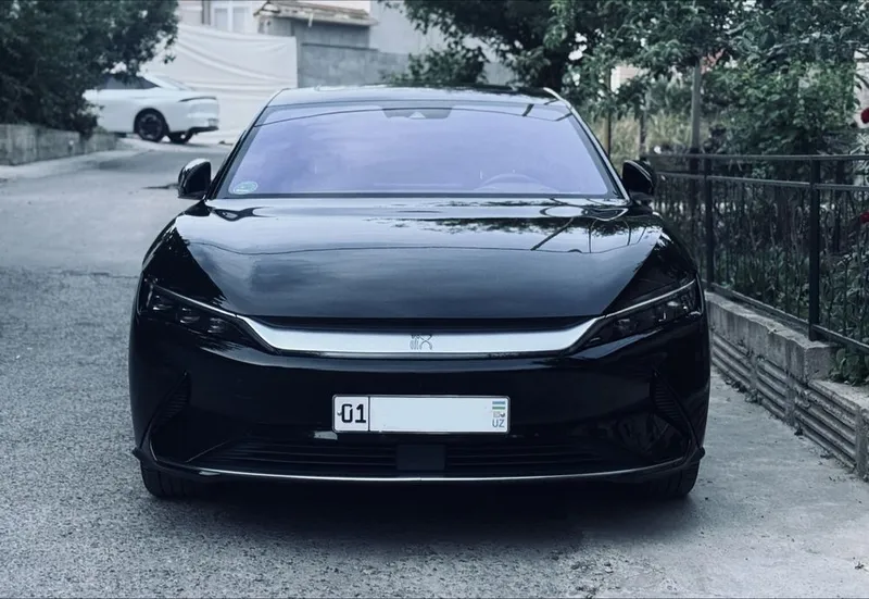 BYD Han 605 км сотилади ёки арендага берилади.
