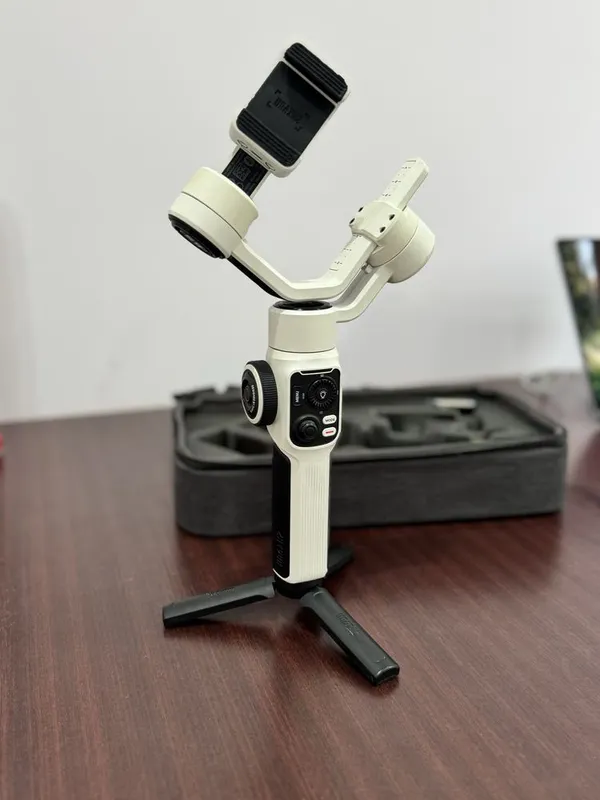 Стабилизатор Zhiyun Smoosh 5s Combo — фото 3