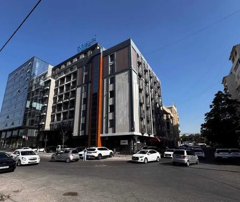 Продается Готовая Здания Вдоль Дороги | Бизнес Центр, Яккасарай 1