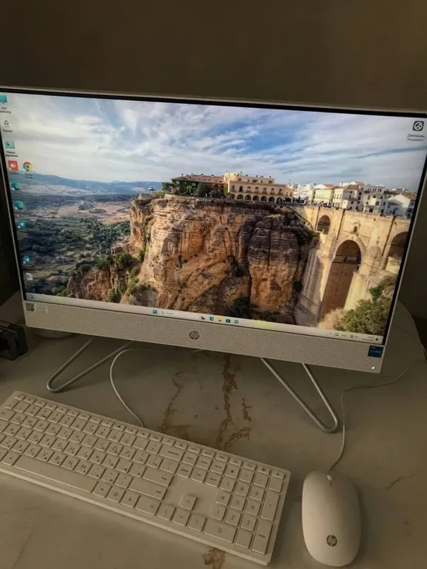 СРОЧНО продается Моноблок HP