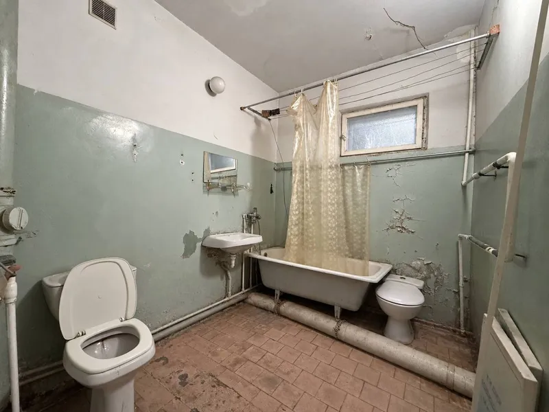 65 m² 2 xonali kvartira sotiladi · ID 6244 10 65 m² 2 xonali kvartira sotiladi · ID 6244 10