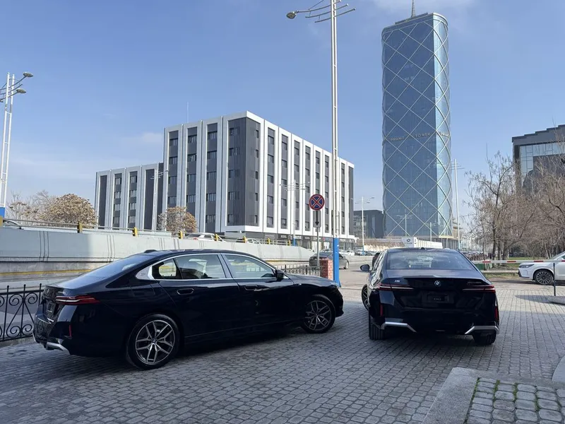BMW i5 35L | yangi | новый | БМВ | BMW | i5 | elektrocar | — фото 5