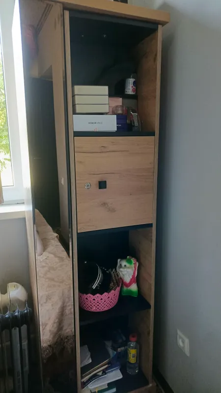 mebel komplekt:spalniy.shakaf.2ta tumba.teremo 3