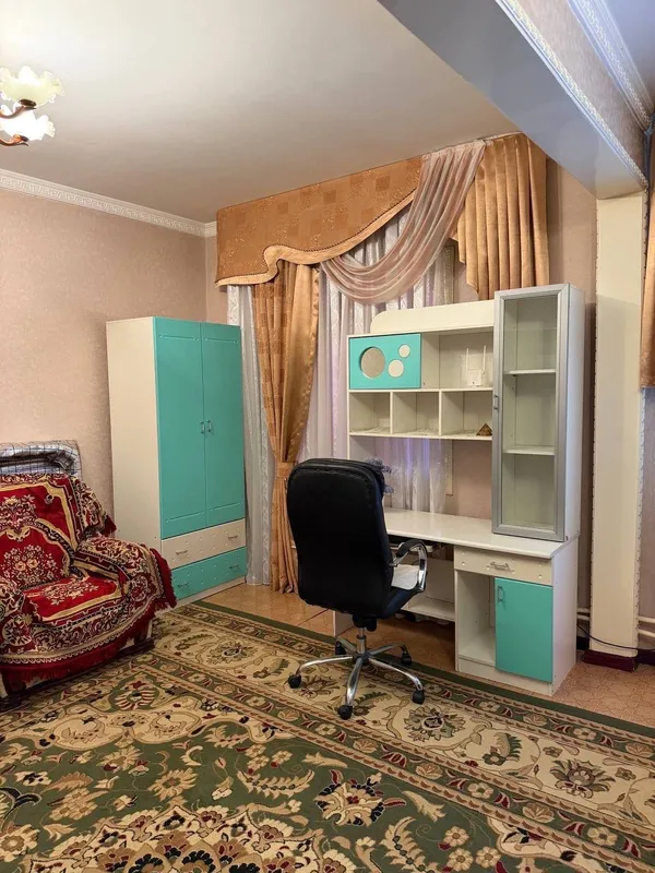 Юнусабад, 17-й квартал, сдам квартиру: 2/3 комнаты, 350 $ 5 Юнусабад, 17-й квартал, сдам квартиру: 2/3 комнаты, 350 $ 5
