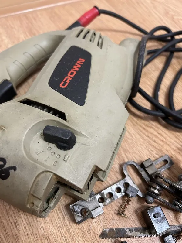 Лобзик электрический Crown jig saw CT15080 | на запчасти