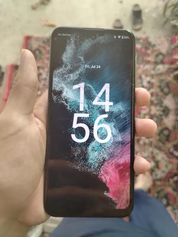 Продаётся реплика телефона в виде S23 Ultra. 1