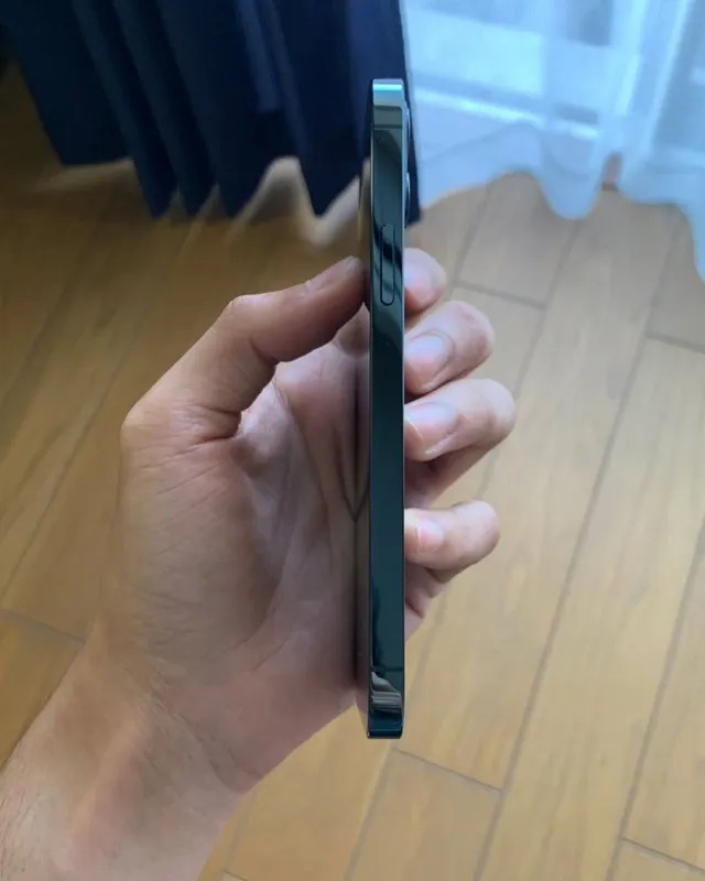 Iphone 12 pro 1,999,000 — фото 1