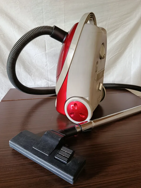 Пылесос Vitek VT-386 3000 W — фото 2